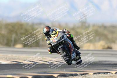 media/Dec-06-2025-CVMA (Sat) [[4a896cc04c]]/Race 9-500-400-350 Supersport/